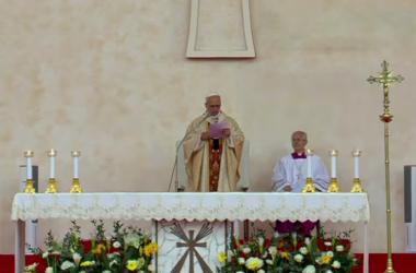 O Papa: o amor do Senhor sustenta o nosso compromisso a serviço da justiça e da solidariedade