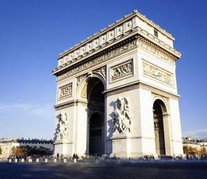 O mundo da cultura em Paris: o Papa ensina que a paz nasce da linguagem